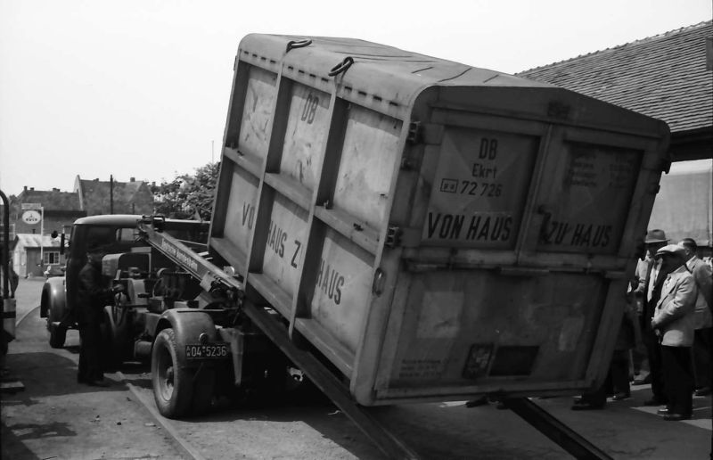 BZF mit abgekipptem Ekrt