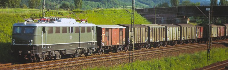 F mit Papierd&auml;chern