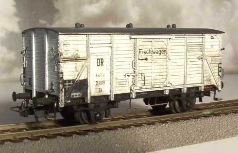 Behelfs-Fischk�hlwagen mit Flachdach