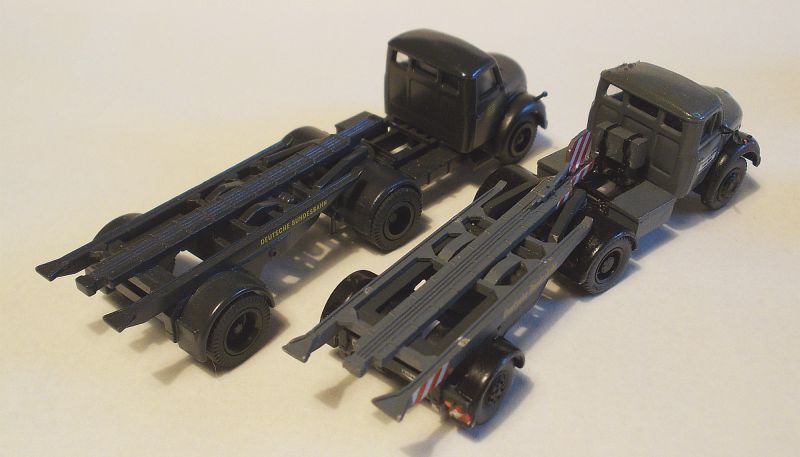 BZA-Auflieger-Vergleich: M�rklin (hinten) gegen Weinert