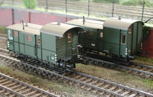 Pwgi pr 98c (links) und Pwg pr 99a von Brawa